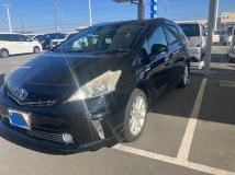 2013 Toyota PRIUS α