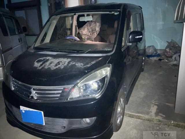 2013 Mitsubishi Mitsubishi Others