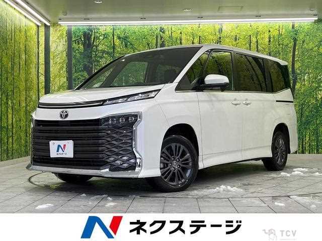 2025 Toyota Voxy