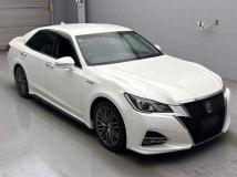2017 Toyota Crown Hybrid