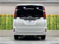 2015 Toyota Noah