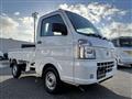 2025 Nissan Clipper Truck