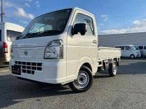 2025 Nissan Clipper Truck
