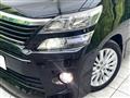2012 Toyota Vellfire