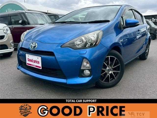 2013 Toyota AQUA