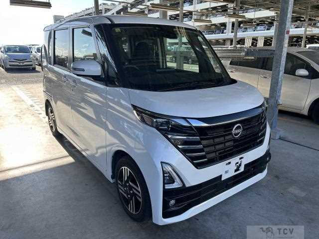2023 Nissan ROOX