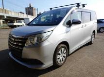2017 Toyota Noah