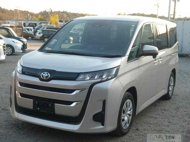2023 Toyota Noah