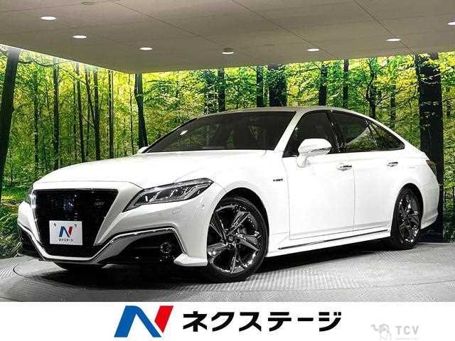 2019 Toyota Crown Hybrid