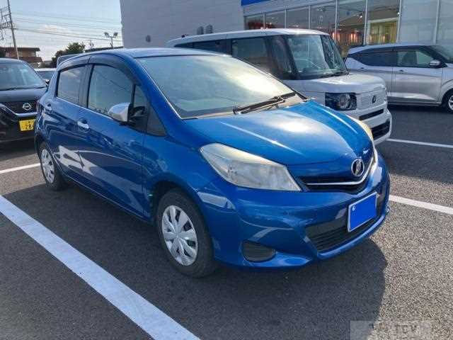 2013 Toyota Vitz