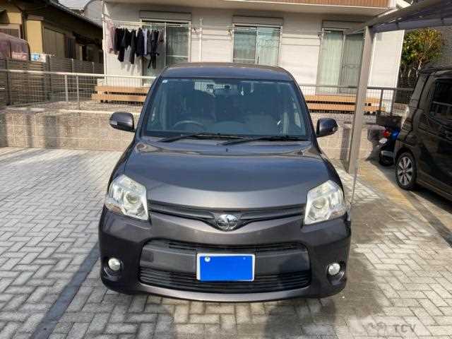 2011 Toyota Sienta