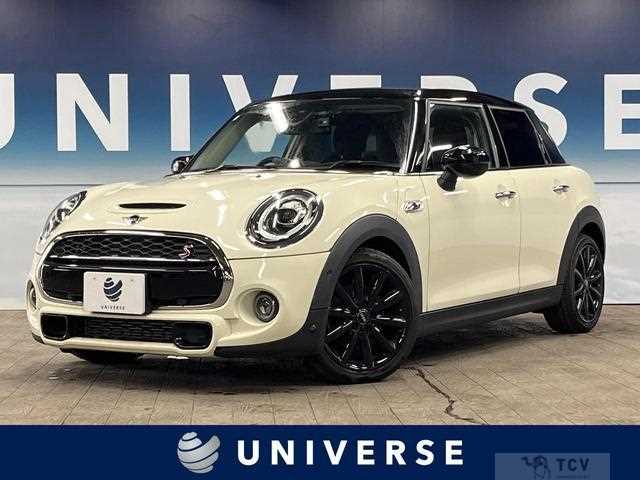 2021 BMW MINI