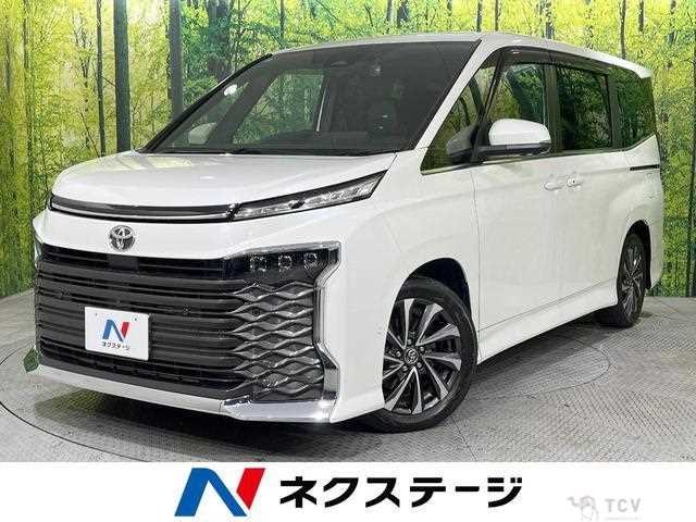 2022 Toyota Voxy