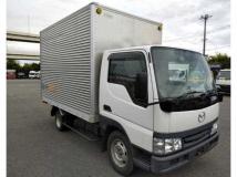 2004 Mazda Titan Dash