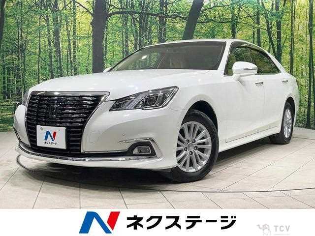 2016 Toyota Crown