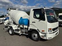 2025 Mitsubishi Fuso Fighter