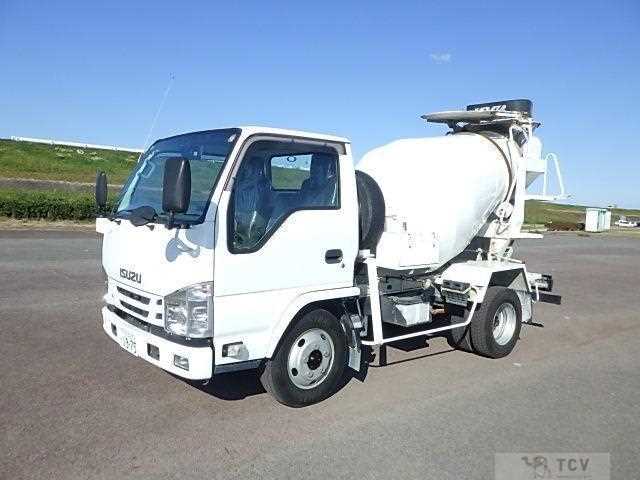 2017 Isuzu Elf Truck
