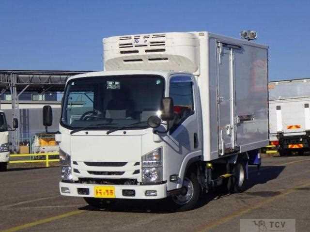 2017 Isuzu Elf Truck