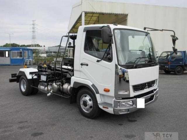 2025 Mitsubishi Fuso Fighter