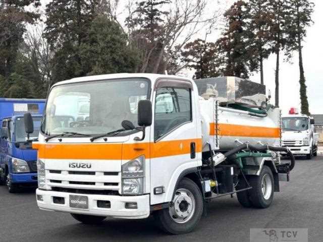2011 Isuzu Elf Truck
