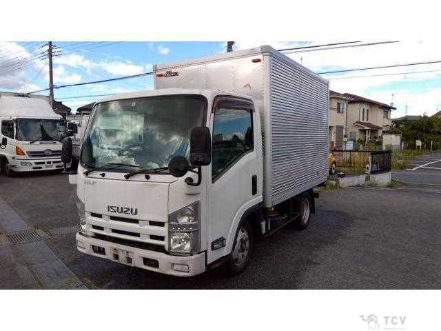 2012 Isuzu Elf Truck