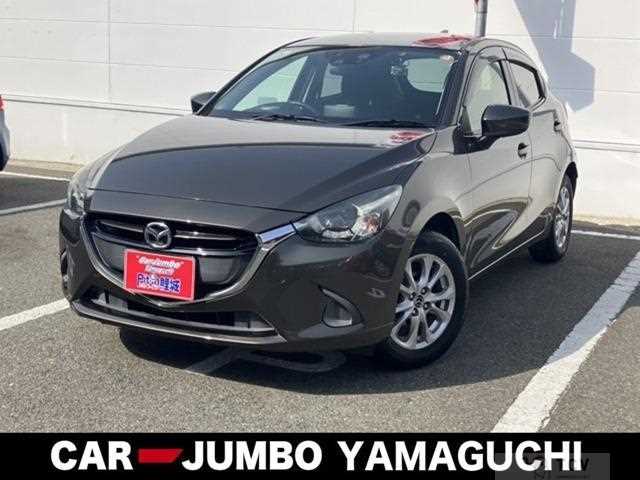 2016 Mazda Demio