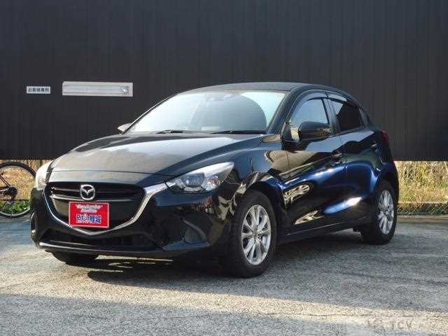 2016 Mazda Demio
