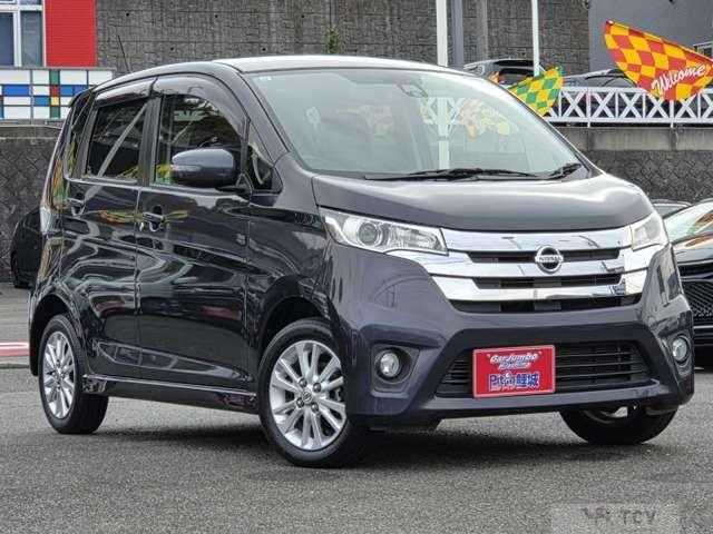 2015 Nissan Nissan Others