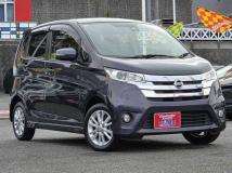 2015 Nissan Nissan Others