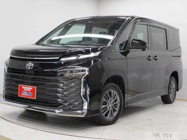 2022 Toyota Voxy