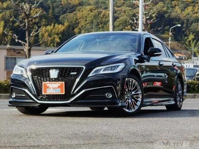 2019 Toyota Crown Hybrid