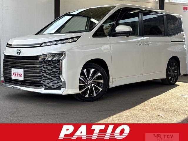 2023 Toyota Voxy