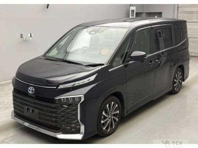 2023 Toyota Voxy