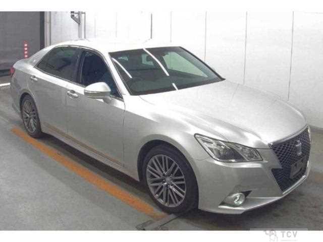 2013 Toyota Crown