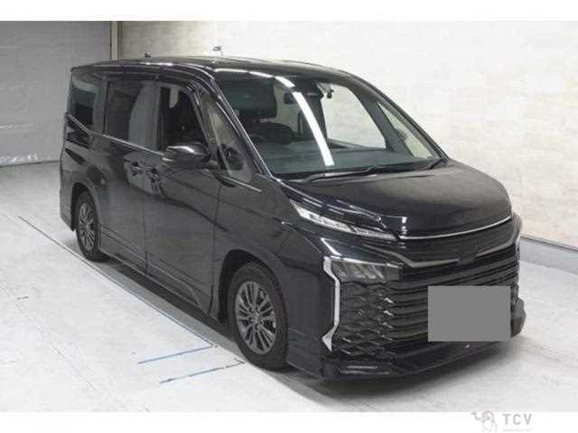 2025 Toyota Voxy
