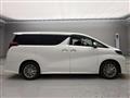 2022 Toyota Alphard Hybrid