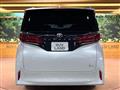 2025 Toyota Alphard Hybrid