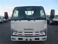 2009 Isuzu Elf Truck