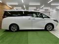 2023 Toyota Alphard Hybrid