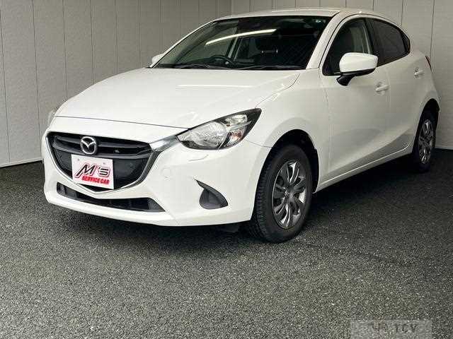 2018 Mazda Demio