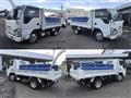 2013 Isuzu Elf Truck