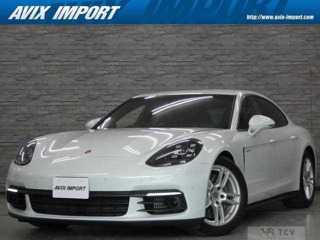 2017 Porsche Panamera