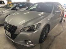 2015 Toyota Crown Hybrid