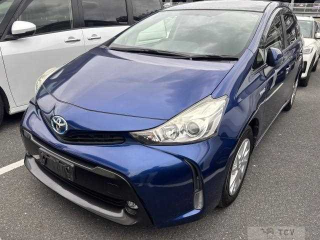 2015 Toyota PRIUS α