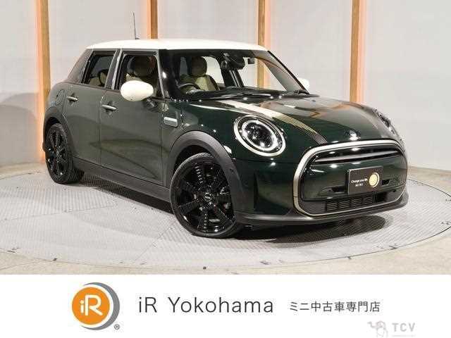 2022 BMW MINI