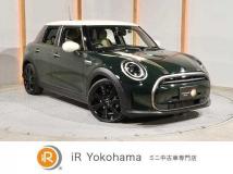 2022 BMW MINI