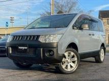 2010 Mitsubishi Delica D5