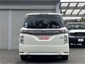 2017 Nissan Elgrand