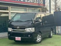 2009 Toyota Hiace Van