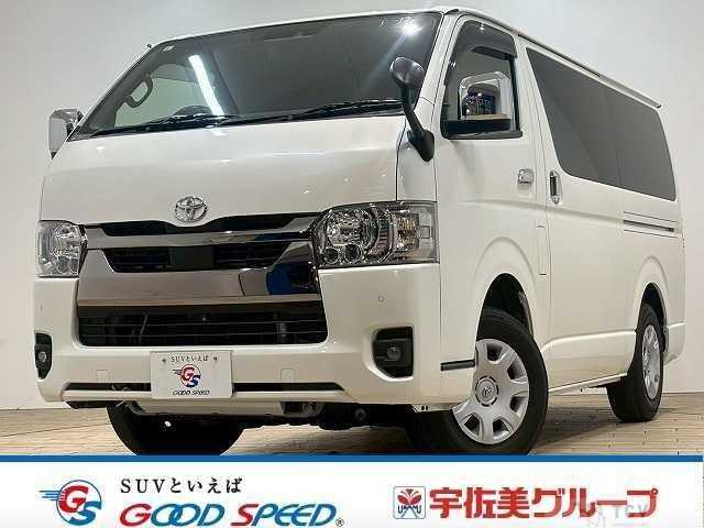 2022 Toyota Hiace Van